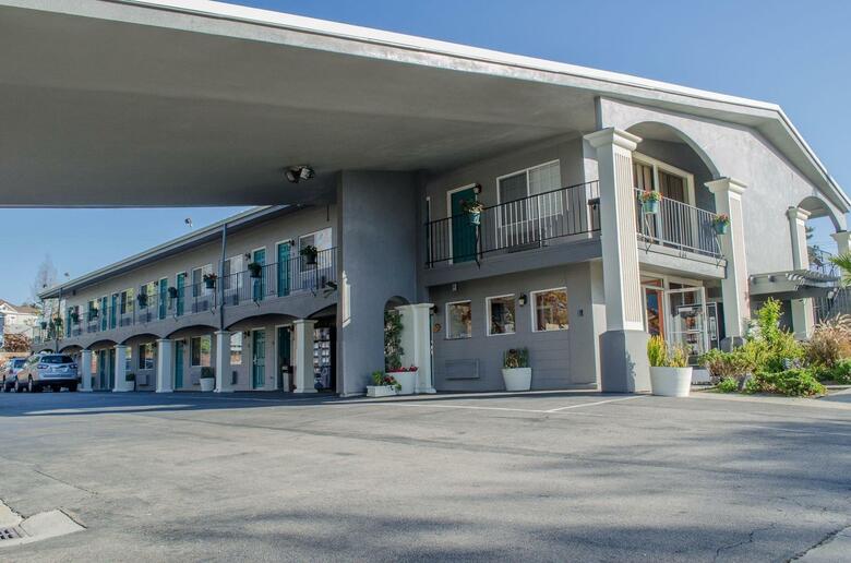 Hotel Continental Inn