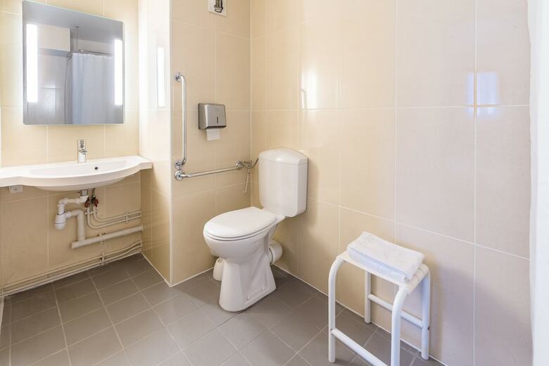 Hotel B&B H�tel Troyes Barberey