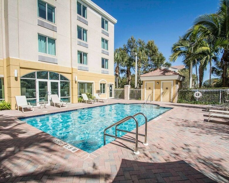 Hotel Comfort Inn & Suites Jupiter I-95