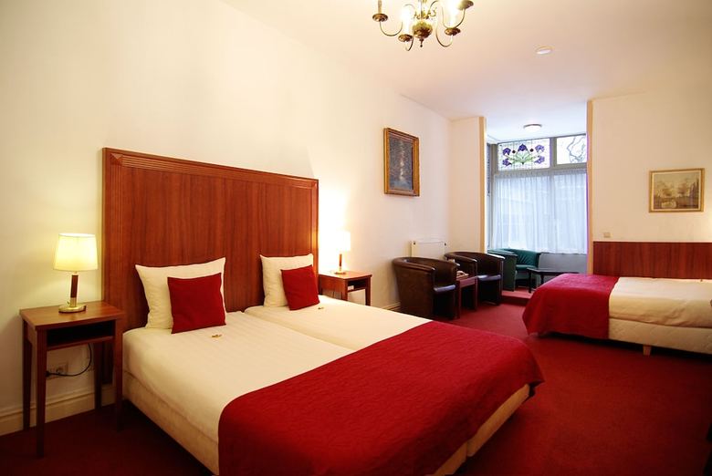 Hotel Parklane
