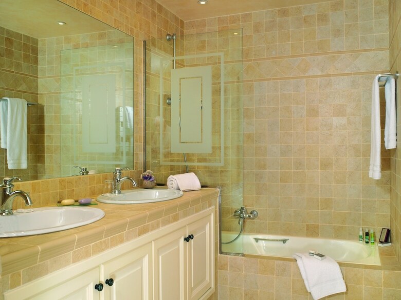 Hotel H�tel Golf Ch�teau de La B�gude