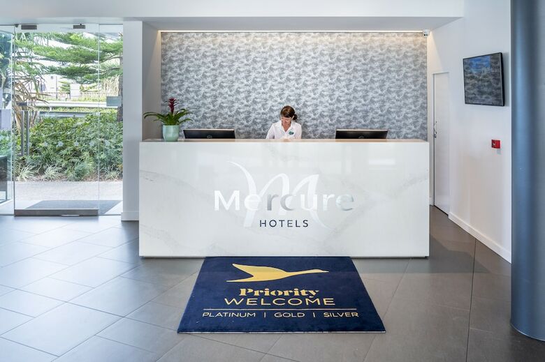 Hotel Mercure Sunshine Coast Kawana Waters