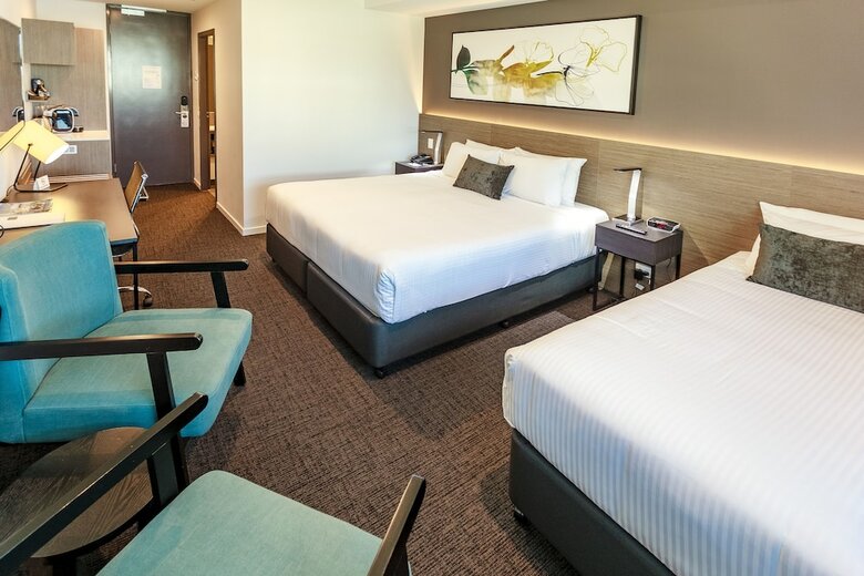 Hotel Mercure Sunshine Coast Kawana Waters