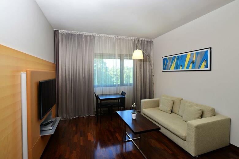 Hotel Four Points By Sheraton Ljubljana Mons