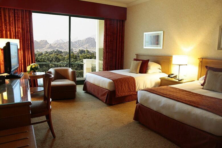 Hotel Al Ain Rotana