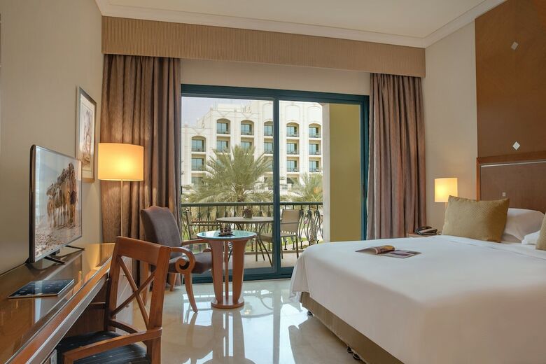 Hotel Al Ain Rotana