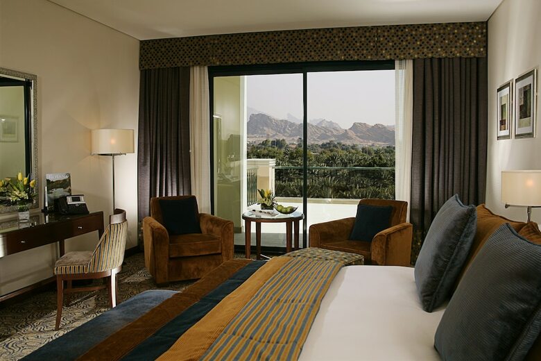 Hotel Al Ain Rotana