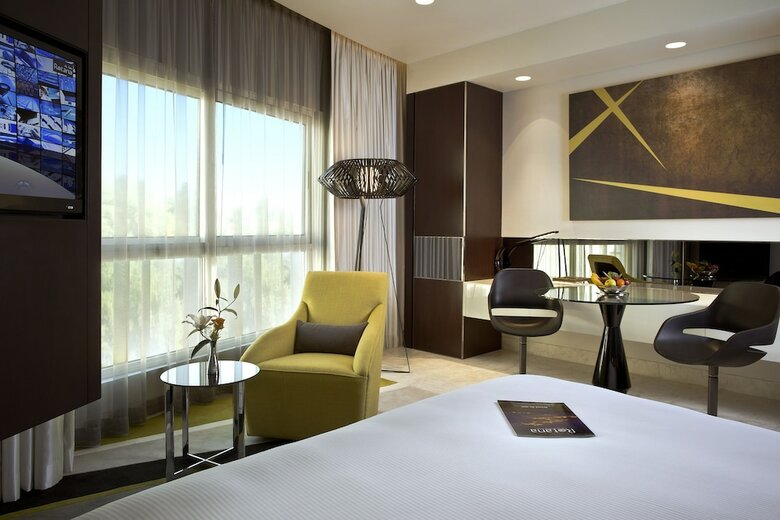 Hotel Al Ain Rotana