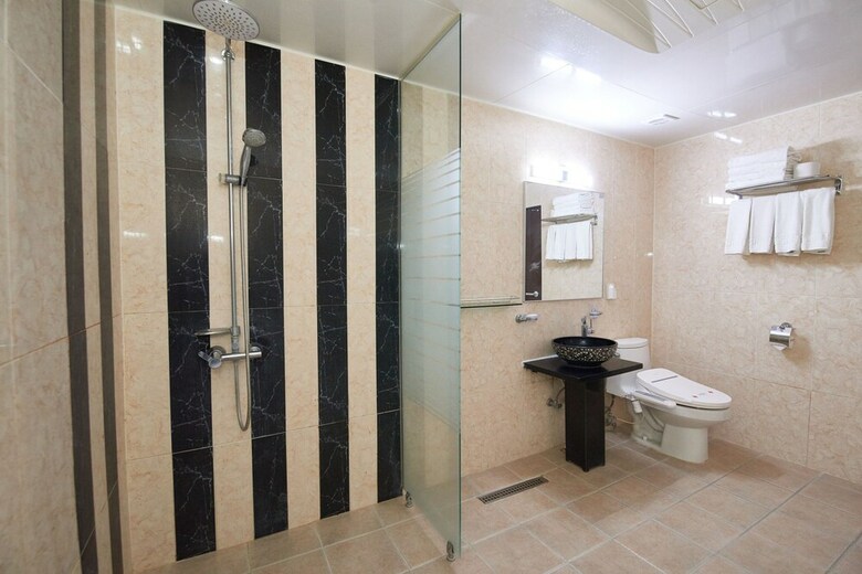 Shin Shin Hotel