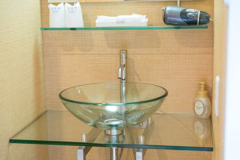 Uehonmachi Plaza Hotel - Adult Only