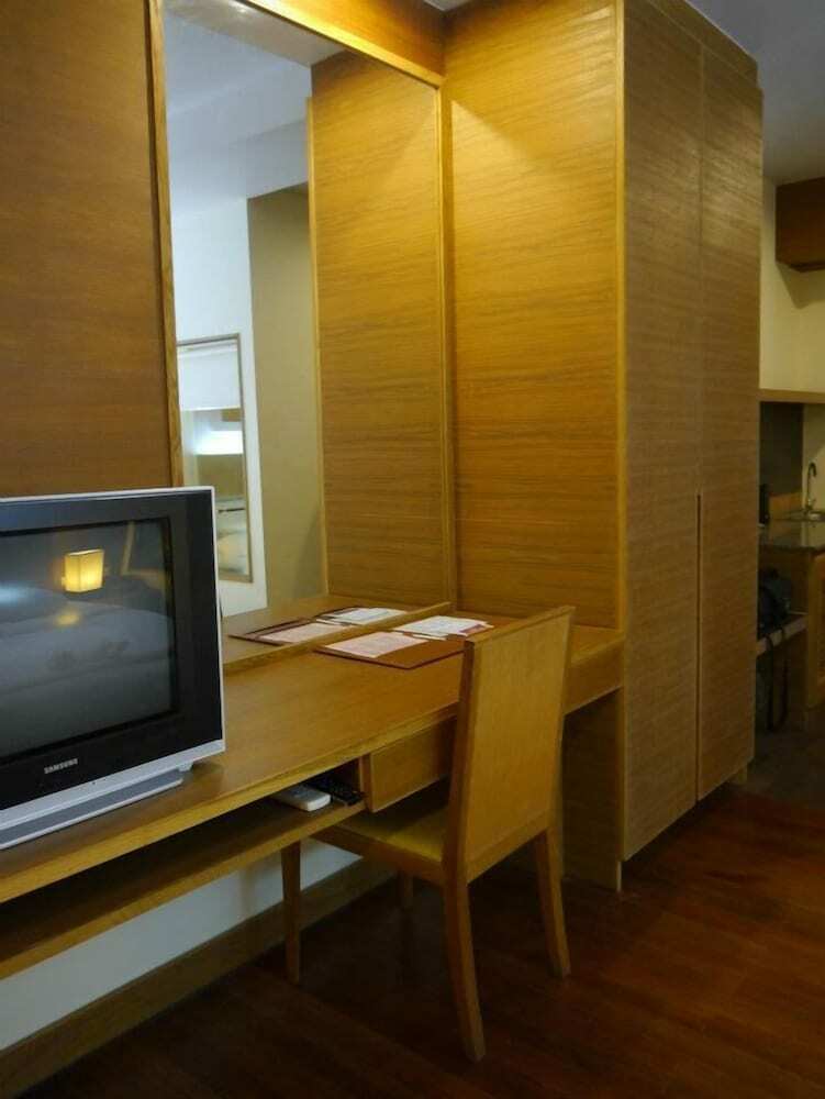 Baan Saikao Plaza Hotel & Service Apartment