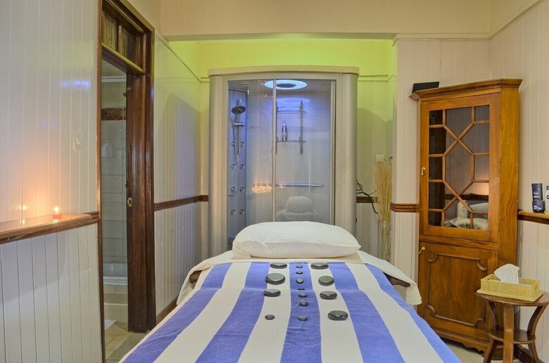 Sovereign Hotel