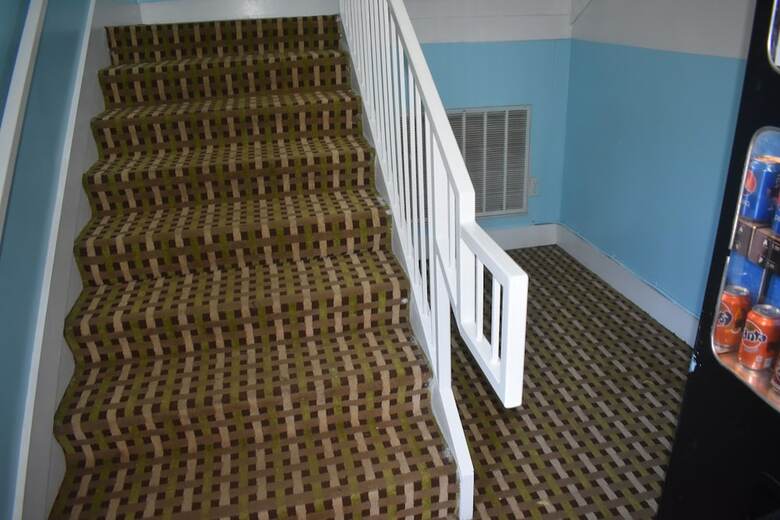 Hotel Guest Cottage And Suites