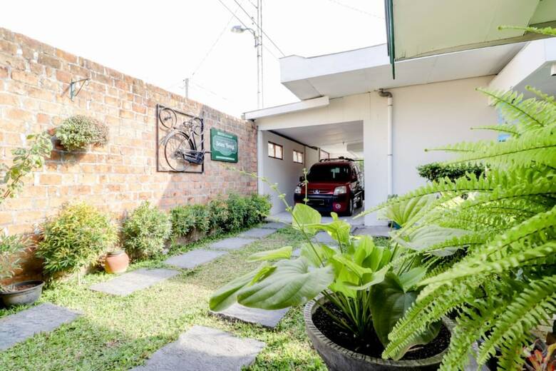 Hotel Sewu Bengih Homestay