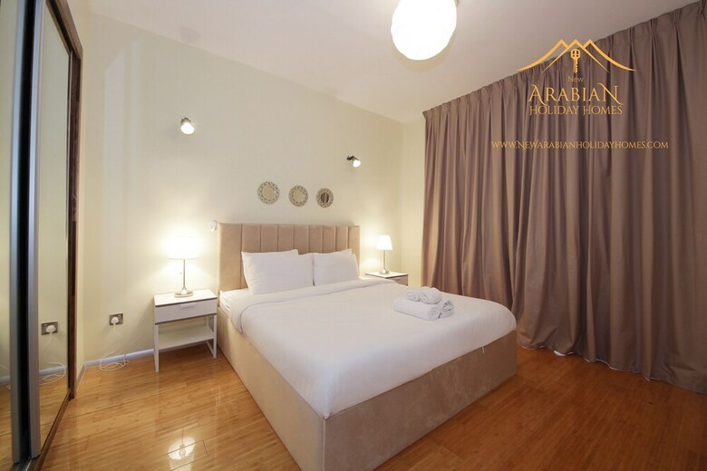 New Arabian Holiday Homes Jvc Villa