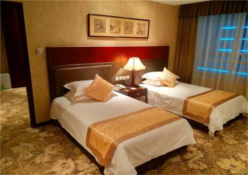 Zhongyi Pengao Hotel