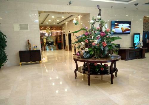 Zhongyi Pengao Hotel