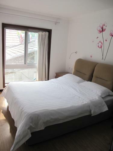 Lucky Family Hostel