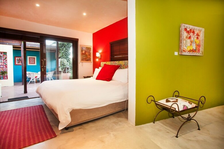 Karoo Art Hotel