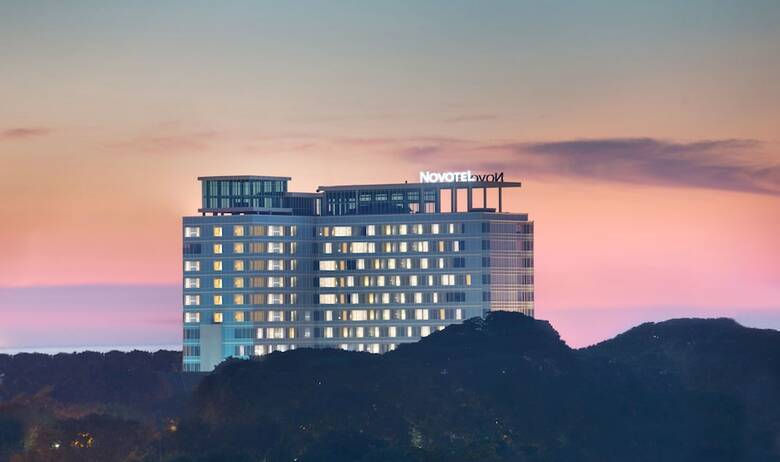 Hotel Novotel Makassar Grand Shayla