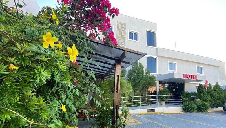 Hotel Aeroporto Montese Star
