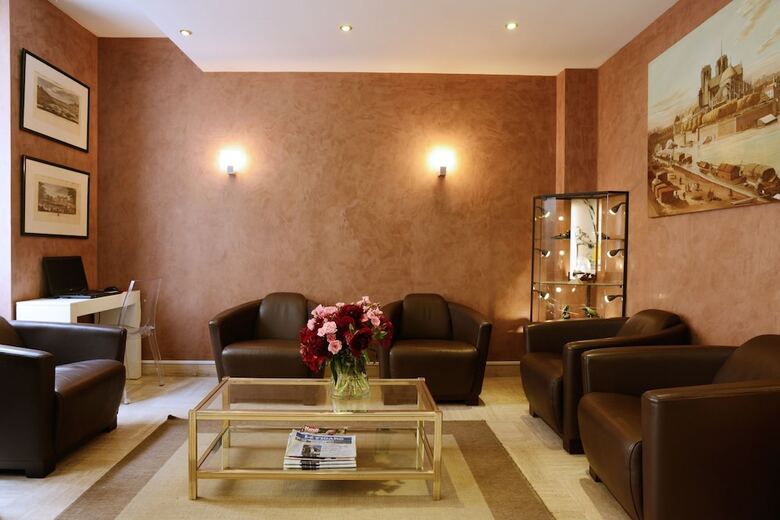 Hotel H�tel Pierre Nicole