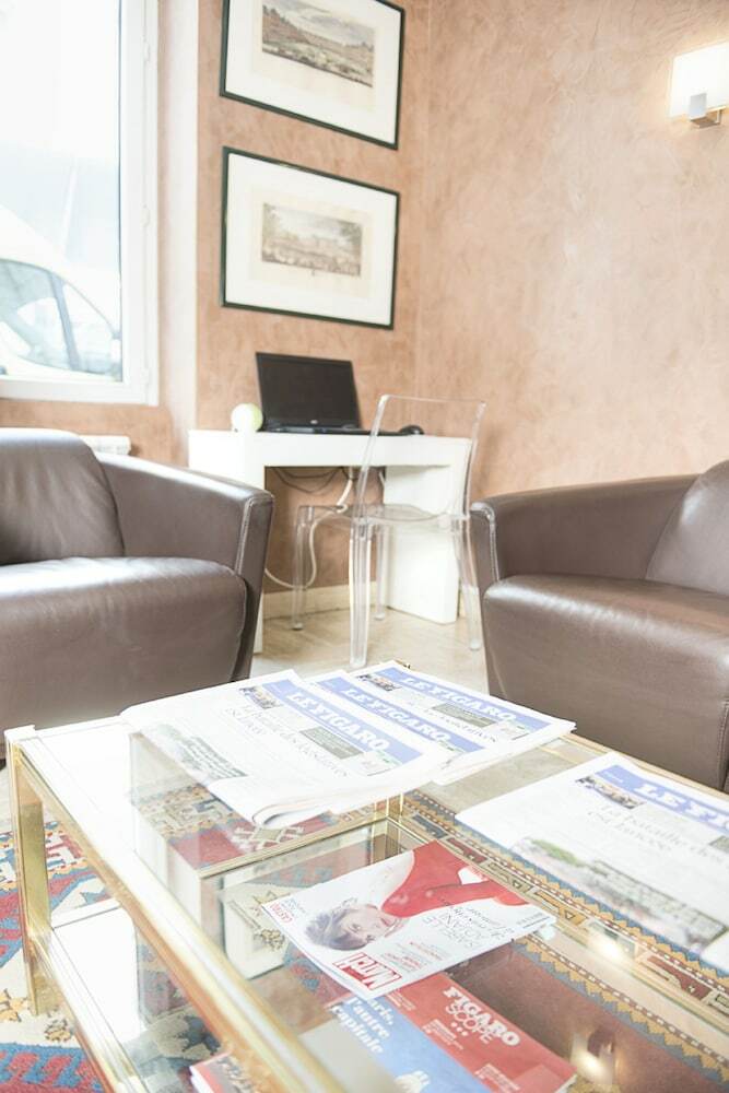 Hotel H�tel Pierre Nicole