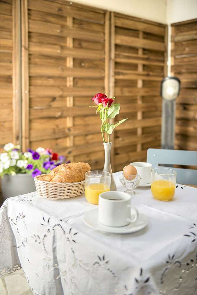 Hotel H�tel Pierre Nicole