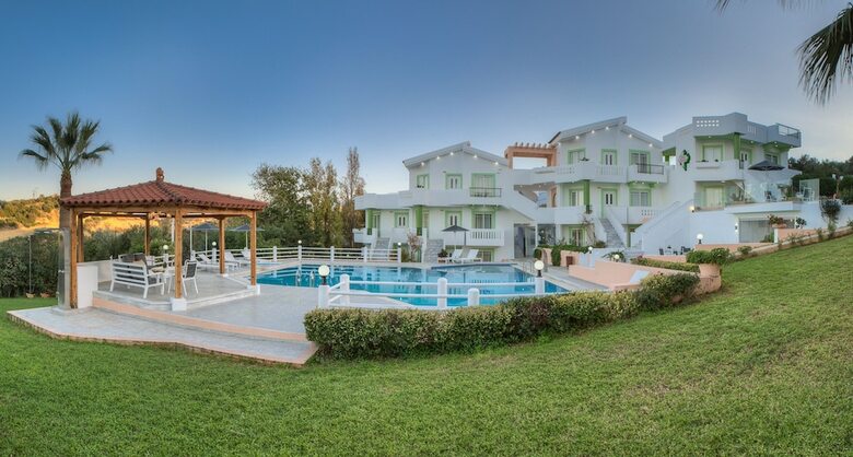 Hotel Villa Life