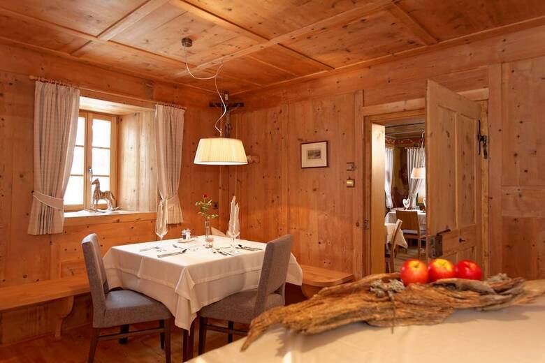 Bed & Breakfast Silentium Dolomites Chalet