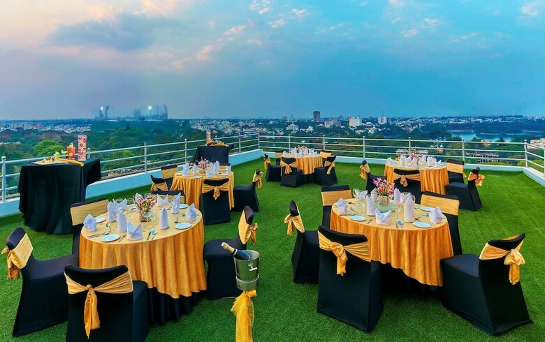Hotel Royal Orchid Central Bangalore