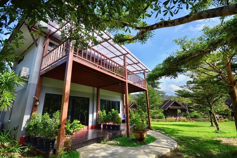Montania Lifestyle Hotel