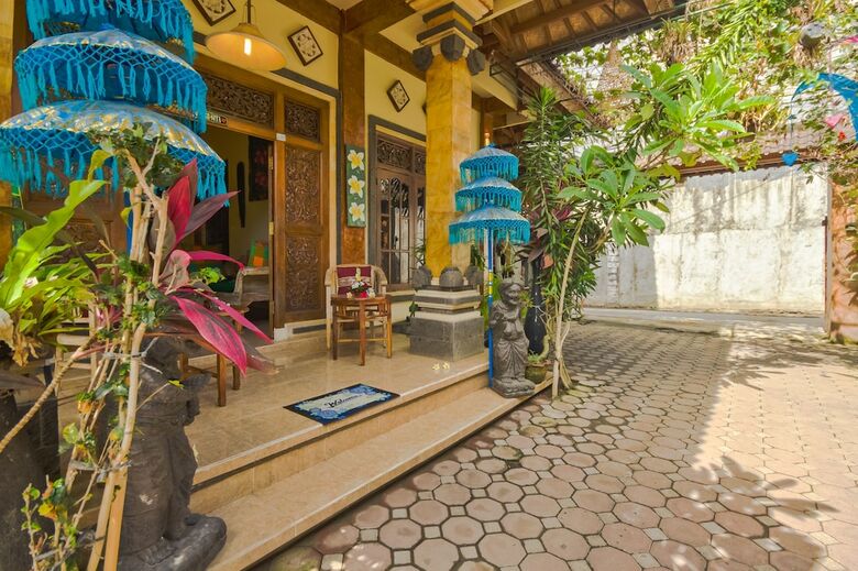 Hotel Ume Sita Home Stay
