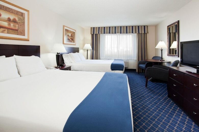 Holiday Inn Express Hotel & Suites Torrington