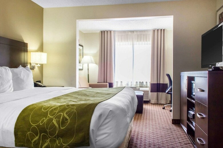 Hotel Comfort Suites At Tucson Mall