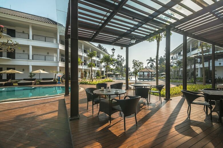 Apartamento Lido Lake Resort By Mnc Hotel