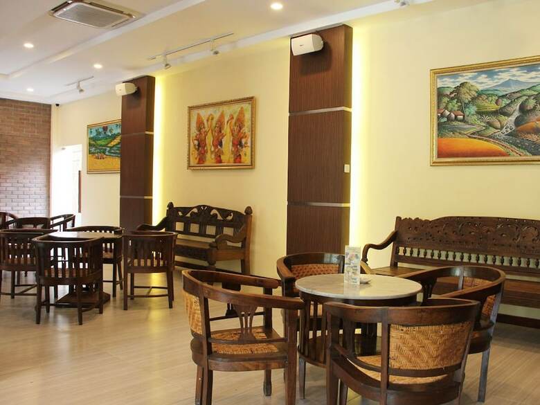 Narita Hotel Surabaya