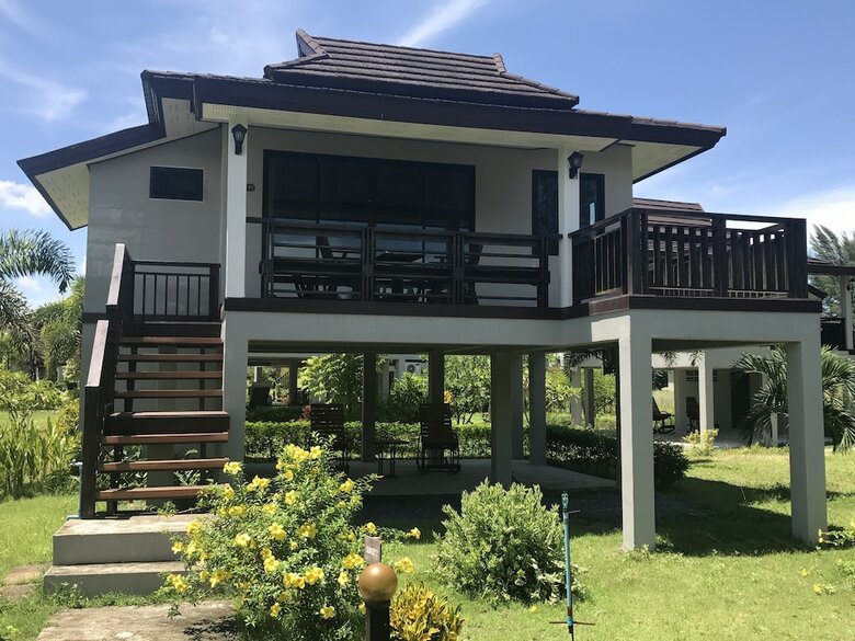 Hotel The Hip Resort @ Khao Lak