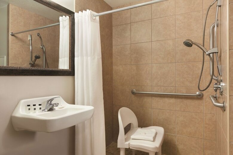 Hotel Country Inn & Suites By Radisson, Gainesville, Fl