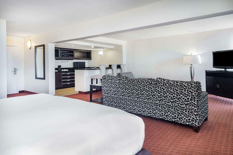 Crowne Plaza Hotel Sacramento Northeast