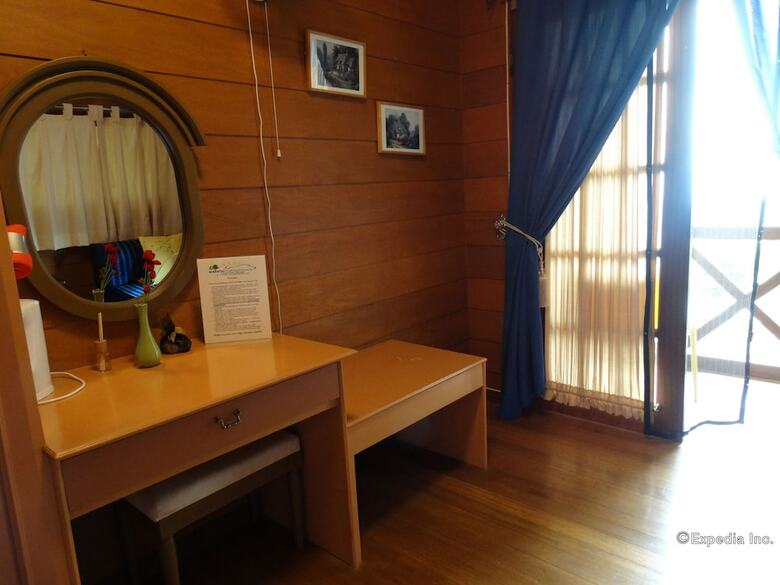 Hotel Eden Meadows Vacation Home