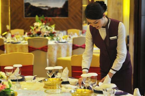 E-mei Mountain Hotel