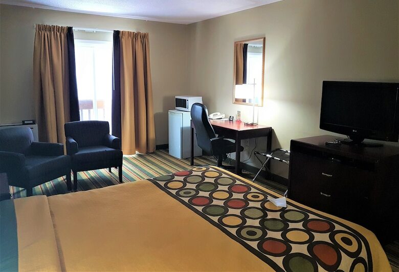 Hotel Super 8 By Wyndham Parry Sound