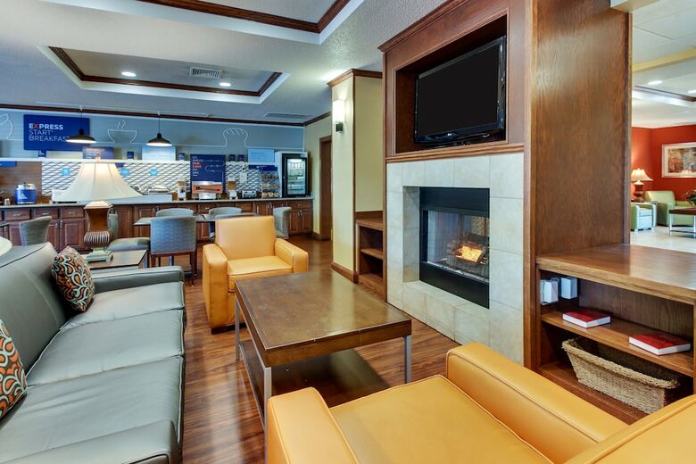 Holiday Inn Express Hotel & Suites Lancaster-lititz