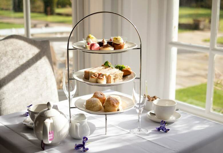 Barnett Hill - Luxury Hotel