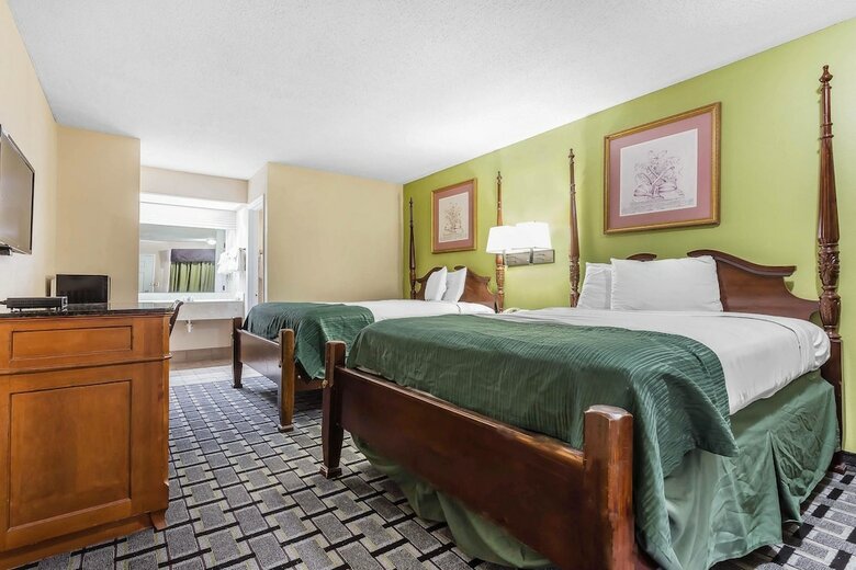 Hotel Rodeway Inn