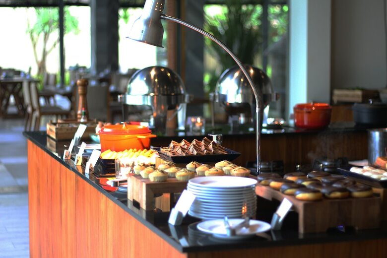 Katamaran Hotel & Resort