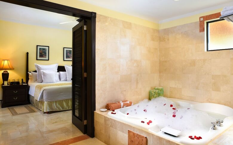 Hotel Royal Level At Occidental Cozumel - All Inclusive