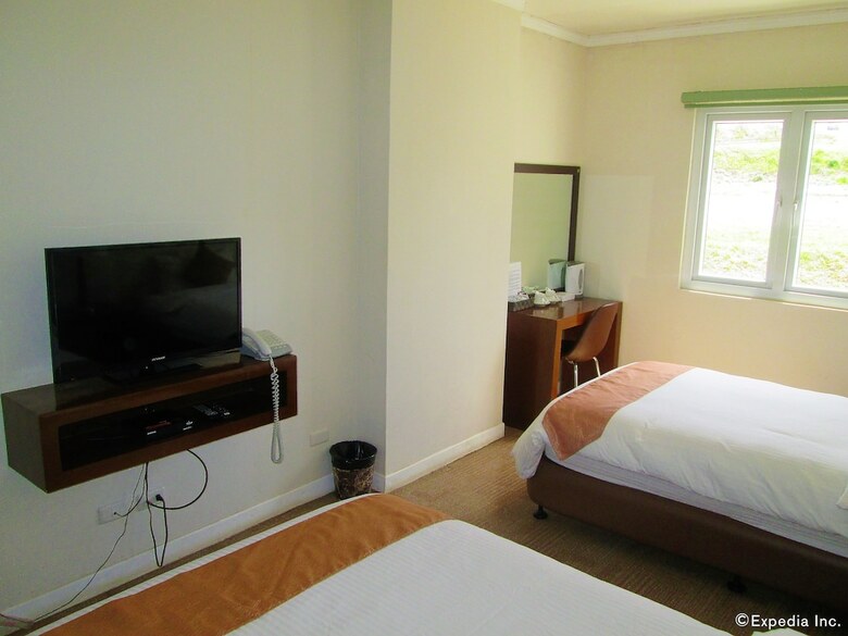 Lohas Airport Hotel