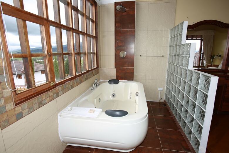 Hotel Hoster�a Loma Larga - Cayambe